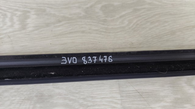 3V0837476 VAG купить в Ирпень
