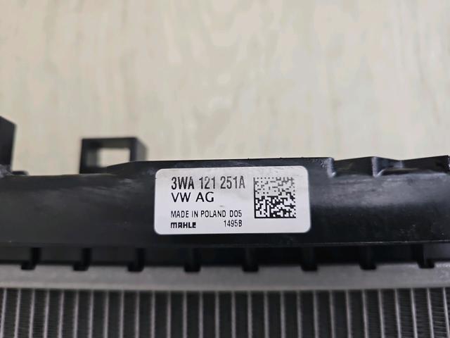3WA121251A Радиатор охлаждения двигателя дополнительный купить Сумы