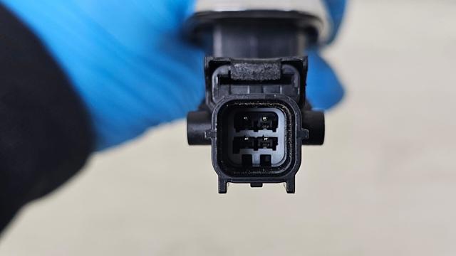 VOLVO 40013438 Ручка двери правой наружная передняя/задняя в наличии Николаев