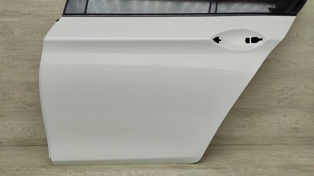 41007206113 BMW Дверь задняя левая купить в Чернигов