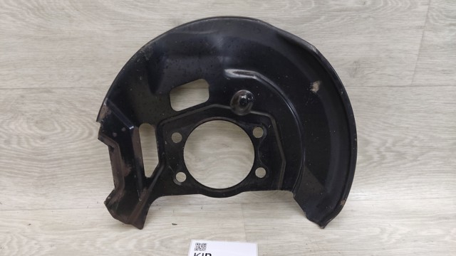 Кожух тормозного диска переднего правого 411514BT0A NISSAN