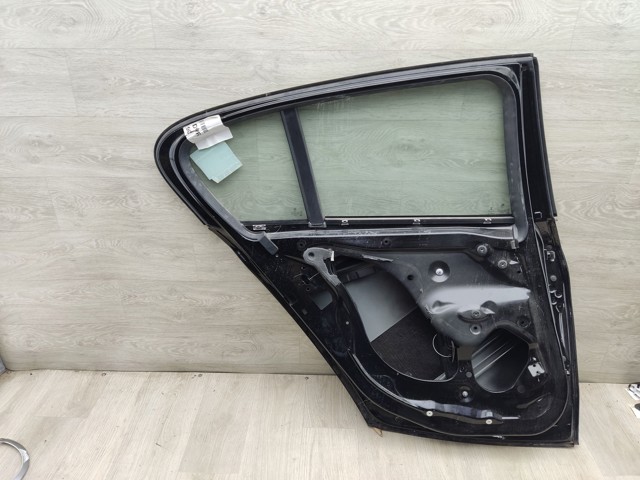 41525A2A397 BMW Дверь задняя левая купить в Николаев