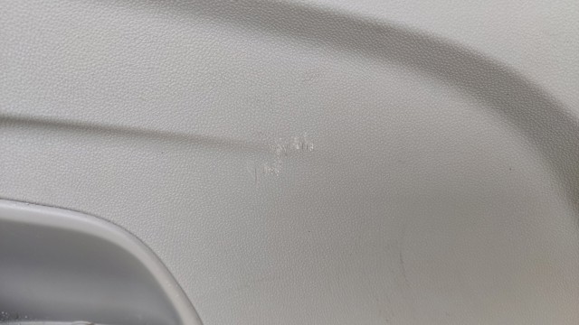 Обшивка ляды 42547832 GM