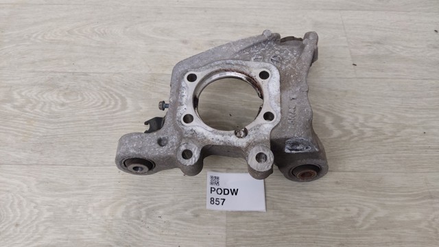 Кулак поворотный левый 430195NA0A NISSAN