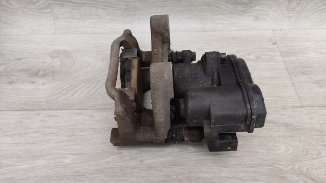 440115NA0A NISSAN Суппорт задний левый купить в Ужгород