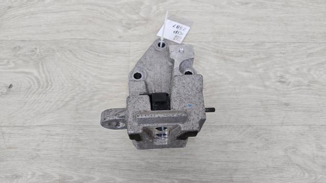 HYUNDAI 4521118JB0 в наличии Запорожье