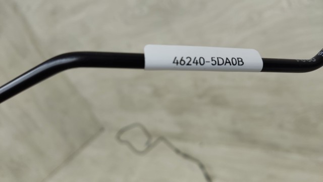 Трубка тормозная передняя правая 462405DA0B NISSAN
