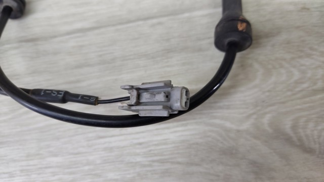 Датчик АБС (ABS) передний 479103TA2A NISSAN