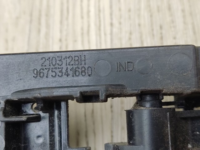 PEUGEOT 48985U03 в наличии Кривой Рог