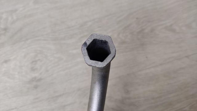 Ключ баллонный 4D0012219A VAG
