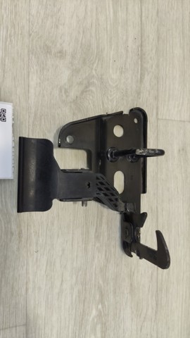 4F0823480B Стояк-крюк замка капота купить Кривой Рог