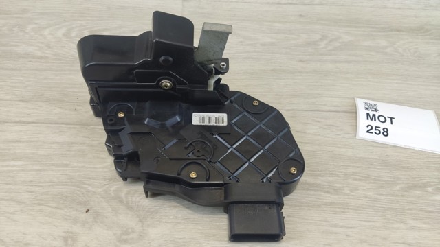 4M5AR26413EC купить Ирпень