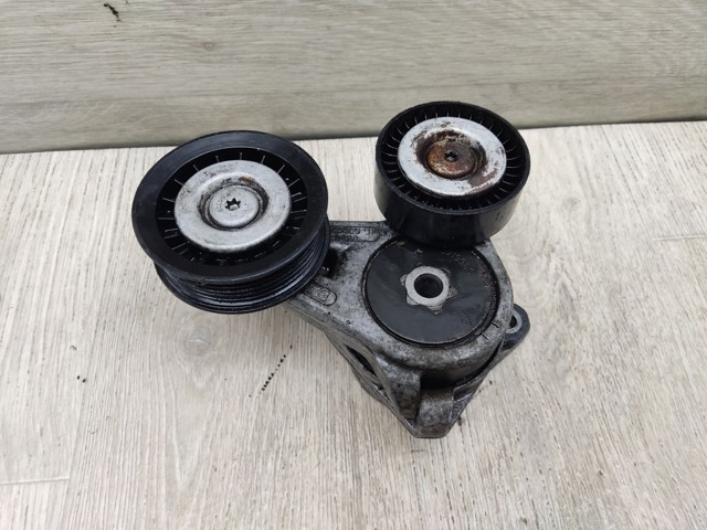 Натяжитель клинового ремня Форд Фокус II