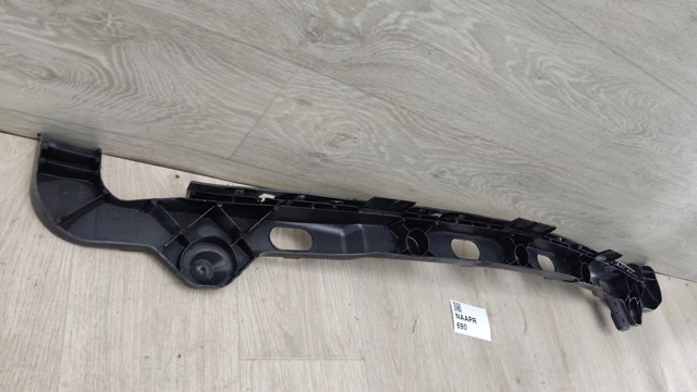 Кронштейн бампера заднего, центральный 50513489 FIAT