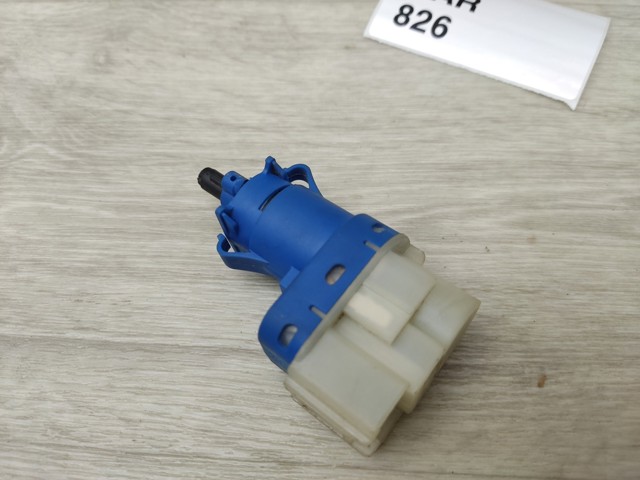 Лягушка тормоза 50520116 FIAT