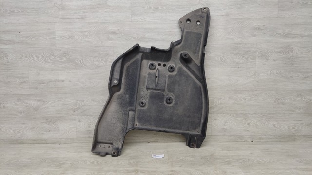 TOYOTA 5081978020 Защита днища передняя левая в наличии Киев