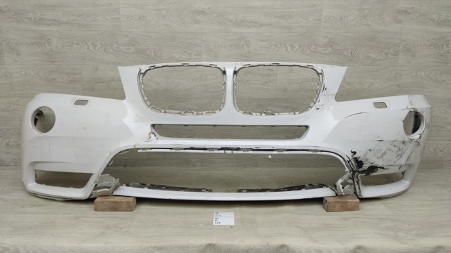 Бампер передний в сборе 51117210440 BMW