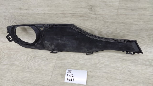 Решетка переднего бампера, левая 51117281919 BMW