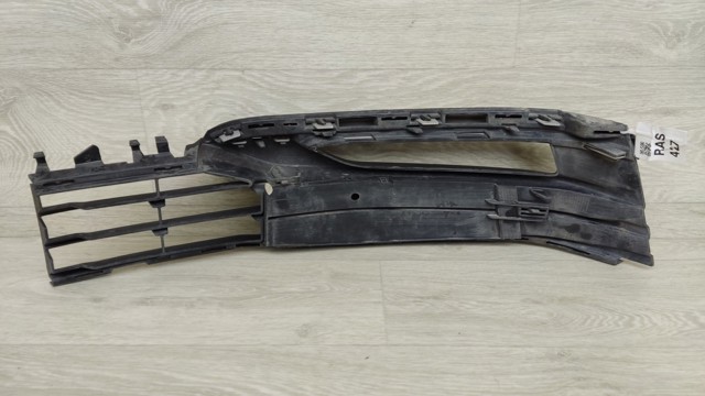 51117385262 Решетка бампера переднего правая купить Каменское