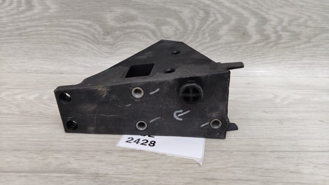 BMW 51117414353 Кронштейн усилителя переднего бампера в наличии Украина