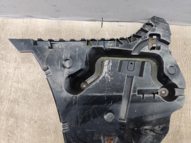 51127207111 BMW Кронштейн бампера заднего левый купить в Черкассы