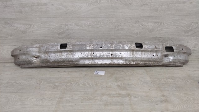 Усилитель бампера заднего 51128193200 BMW