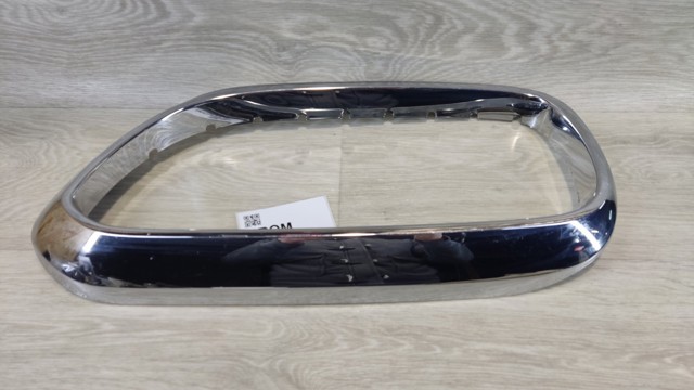BMW 51137383519 Решетка радиатора левая в наличии Полтава