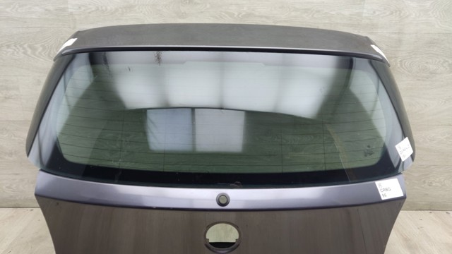 Стекло двери задка 51317115301 BMW