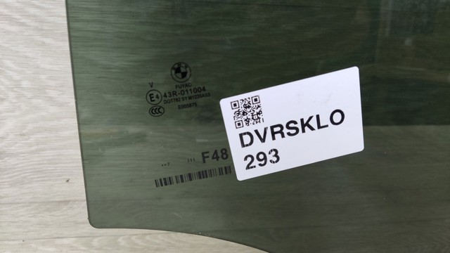 BMW 51357388869 Стекло двери задней левой в наличии Кривой Рог