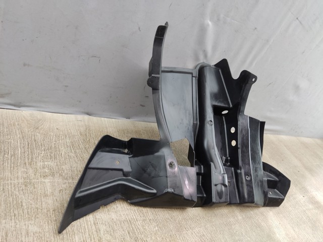 51718408960 BMW Подкрылок крыла переднего правый передний купить в Николаев