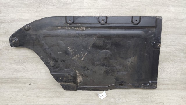 BMW 51757134090 Защита днища, средняя часть в наличии Киев