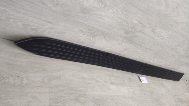 517716A120 TOYOTA Накладка подножки купить в Ирпень