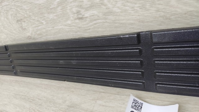TOYOTA 517716A120 Накладка подножки в наличии Ужгород