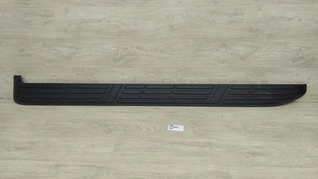 Накладка подножки 517716A130 TOYOTA