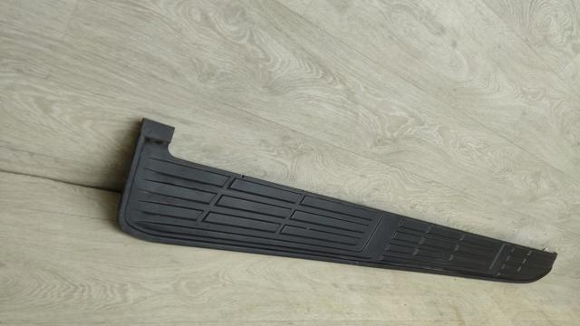 TOYOTA 517716A130 Накладка подножки в наличии Тернополь