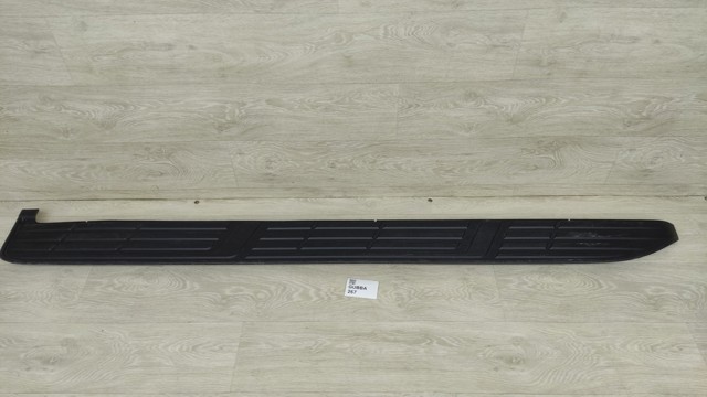 TOYOTA 517716A130 Накладка подножки в наличии Днепр