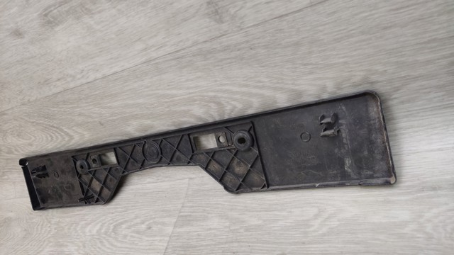 TOYOTA 5211442150 Панель крепления номерного знака переднего в наличии Ирпень