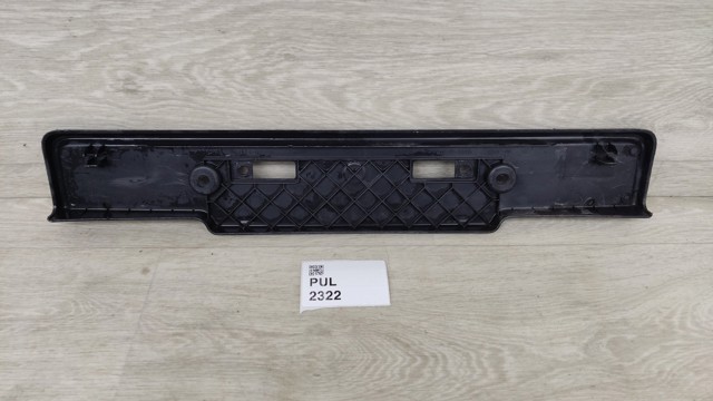 5211460100 TOYOTA Панель крепления номерного знака переднего купить в Полтава