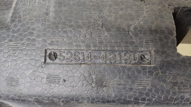5261442120 TOYOTA Абсорбер переднего бампера купить в Николаев