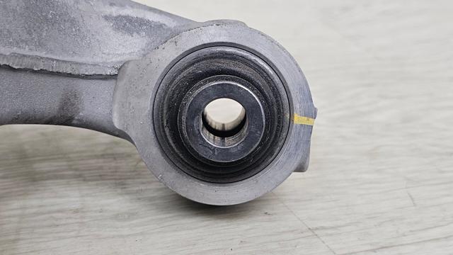 52710L0500 HYUNDAI Цапфа (поворотный кулак) задний левый купить в Украина