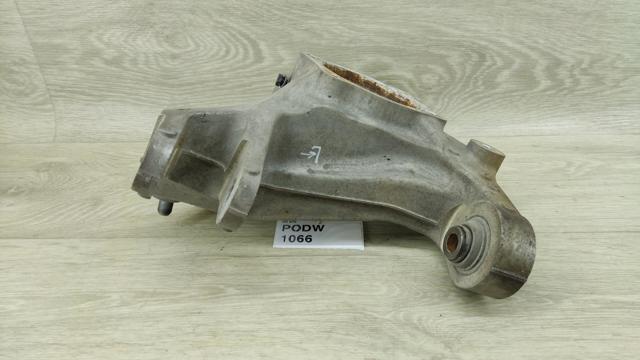 HYUNDAI 52710S1100 Цапфа задняя левая в наличии Черновцы