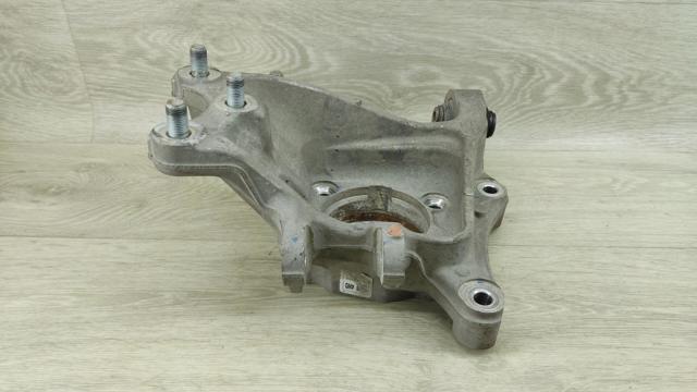 52710S1100 Цапфа (поворотный кулак) задний левый купить Днепр