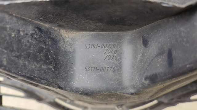 TOYOTA 531010D220 Решетка радиатора в наличии Ирпень