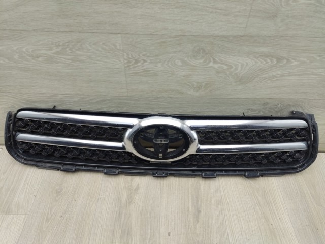TOYOTA 5310142190 Решетка радиатора в наличии Черновцы