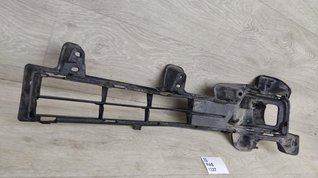 TOYOTA 5310360010 Решетка бампера переднего правая в наличии Ужгород