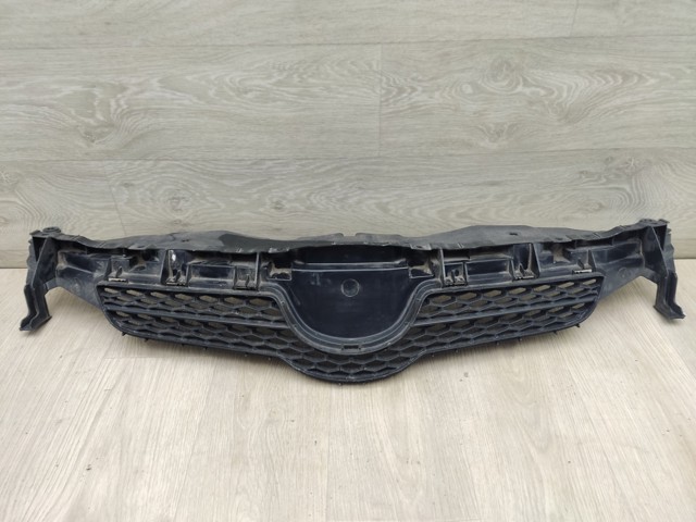 TOYOTA 5311102390 Решетка радиатора в наличии Черкассы