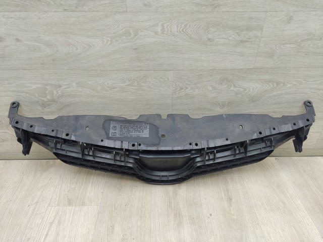 5311102390 TOYOTA Решетка радиатора купить в Каменское