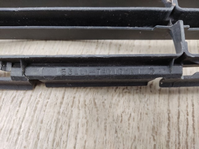TOYOTA 5311174010 Решетка бампера переднего центральная в наличии Ужгород