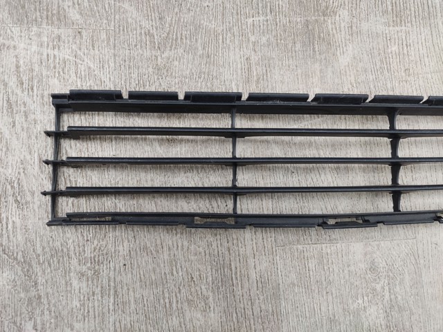 TOYOTA 5311174010 Решетка бампера в наличии Харьков