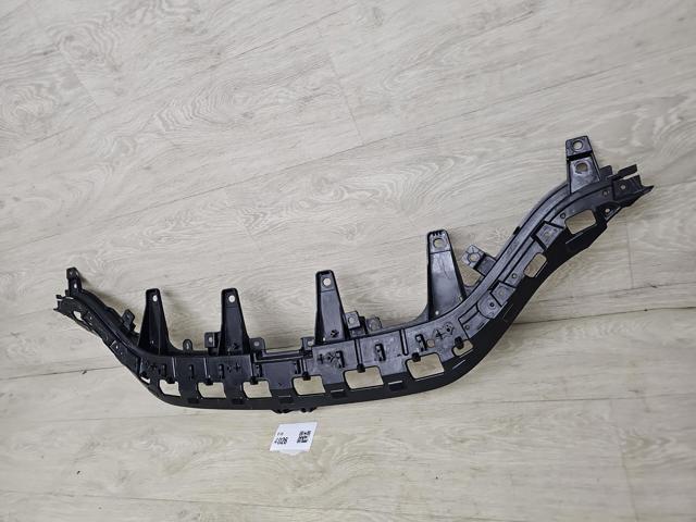 TOYOTA 5311478011 Кронштейн решетки радиатора в наличии Каменское